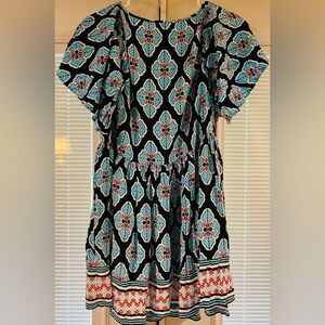 EUC Crown &Ivy cold shoulder dress. SZ PL